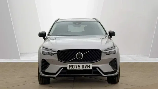 Vehicle Thumbnail 42