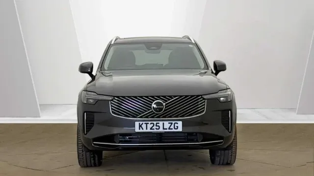 Vehicle Thumbnail 42