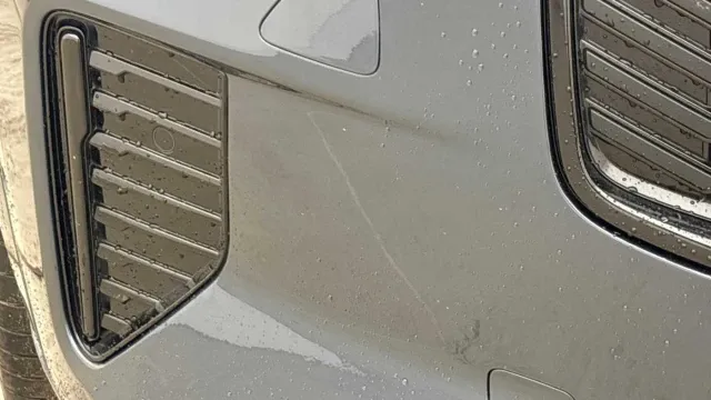 Vehicle Thumbnail 16