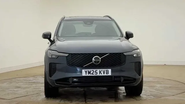 Vehicle Thumbnail 42
