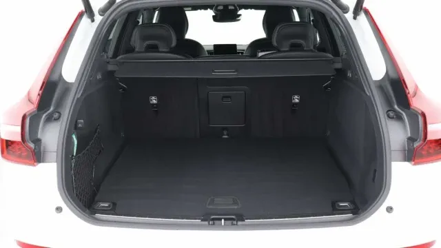 Vehicle Thumbnail 5