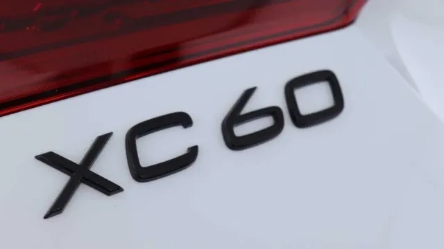 Vehicle Thumbnail 6