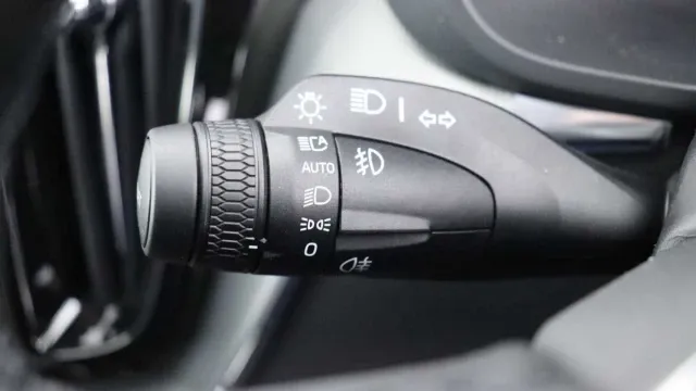 Vehicle Thumbnail 13