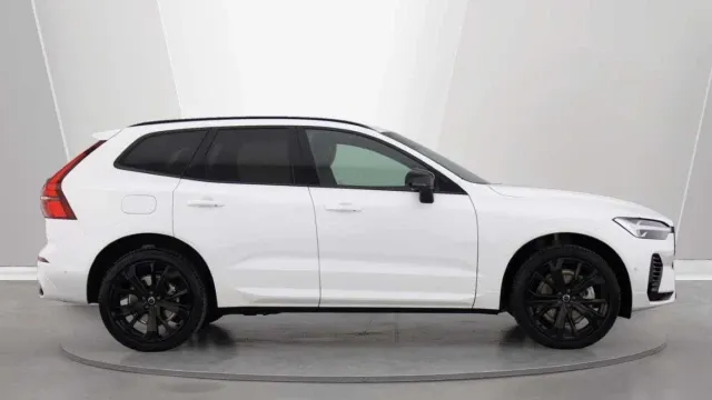 Vehicle Thumbnail 23