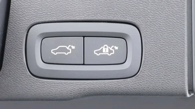 Vehicle Thumbnail 29