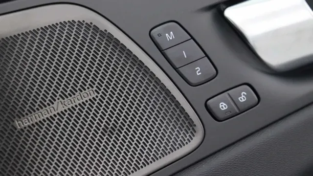 Vehicle Thumbnail 37