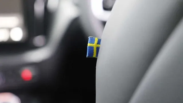 Vehicle Thumbnail 41