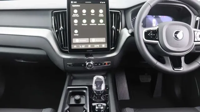 Vehicle Thumbnail 45
