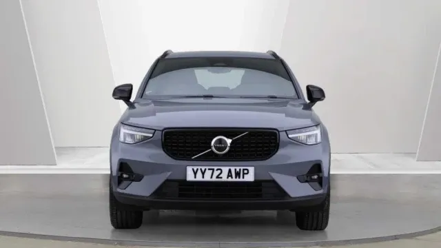 Vehicle Thumbnail 2