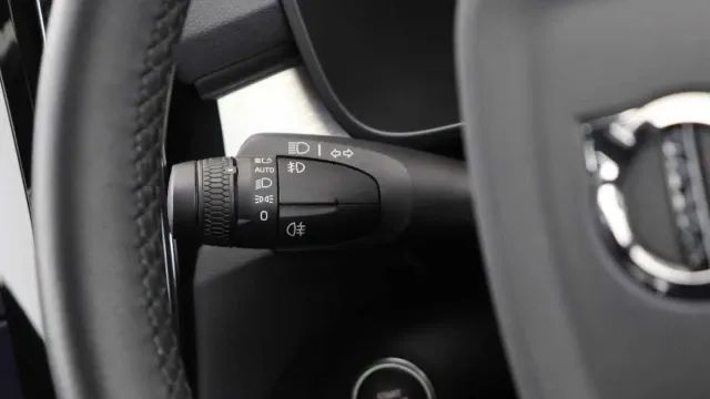 Vehicle Thumbnail 14