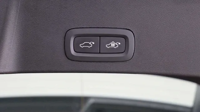 Vehicle Thumbnail 27