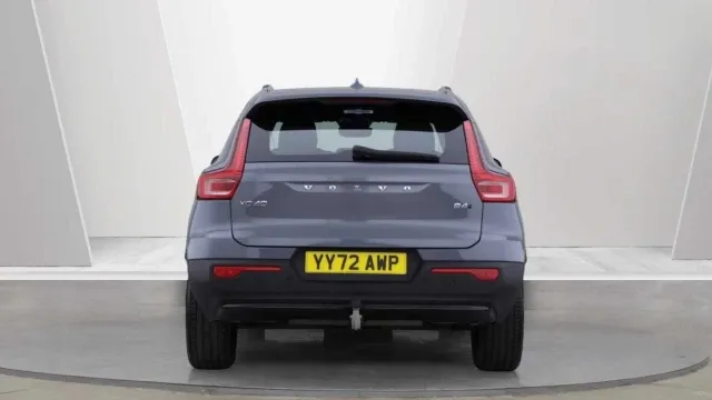 Vehicle Thumbnail 40