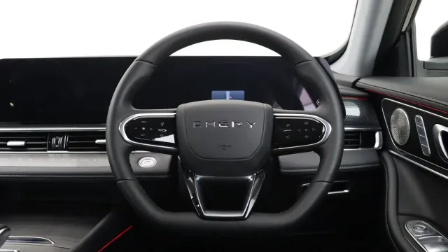 Vehicle Thumbnail 10