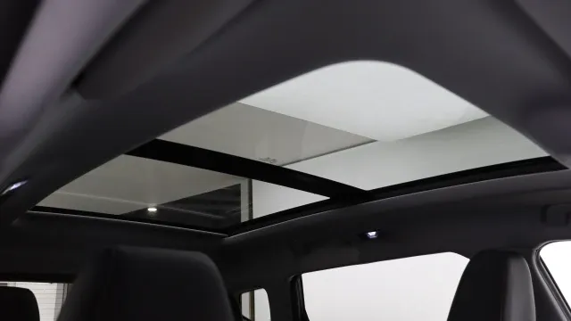 Vehicle Thumbnail 27