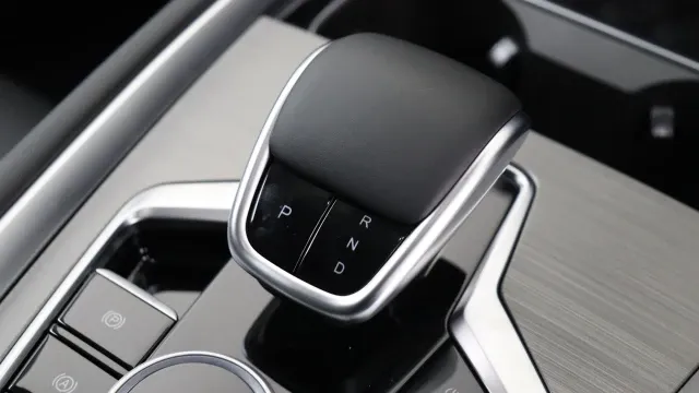 Vehicle Thumbnail 47