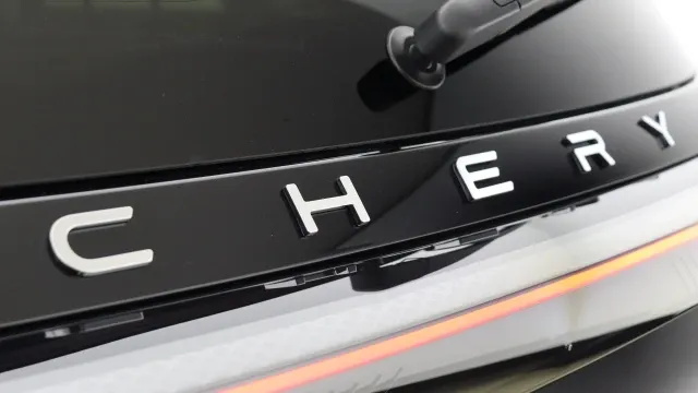 Vehicle Thumbnail 56