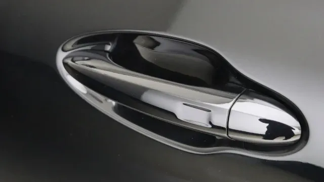 Vehicle Thumbnail 58