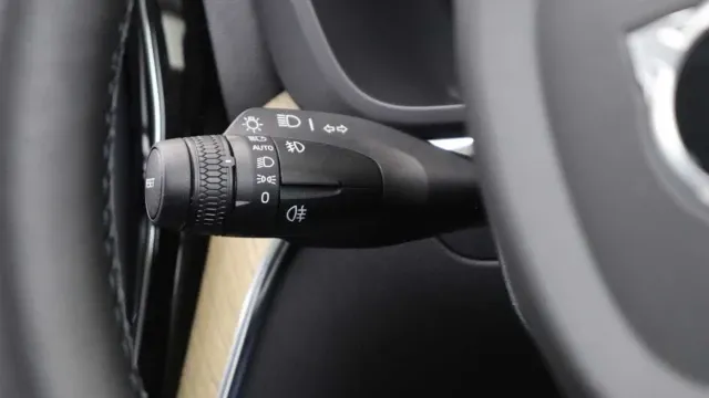 Vehicle Thumbnail 13