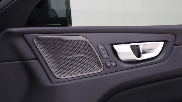 Vehicle Thumbnail 35