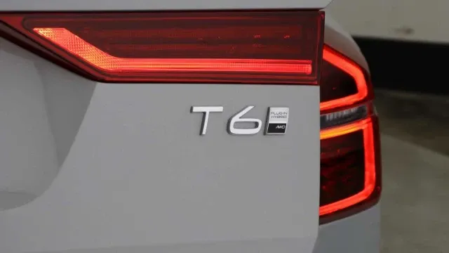 Vehicle Thumbnail 41