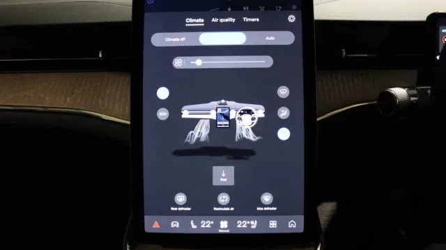 Vehicle Thumbnail 35