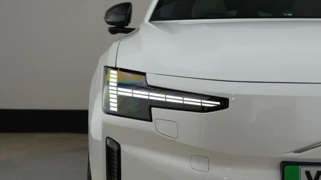 Vehicle Thumbnail 21