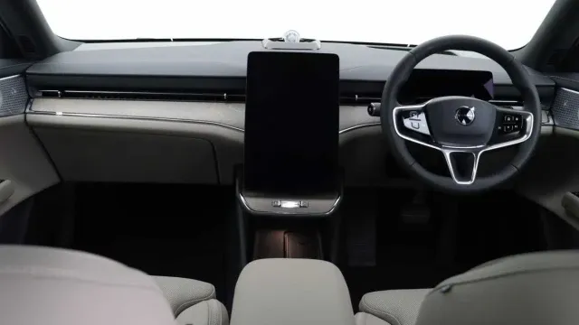 Vehicle Thumbnail 50