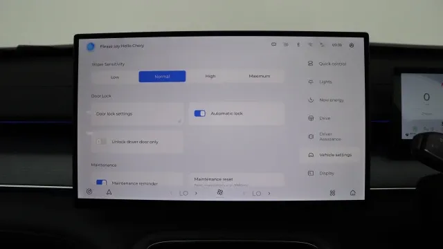 Vehicle Thumbnail 15