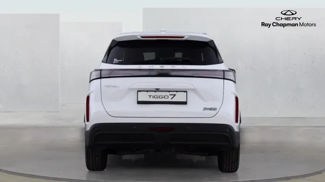 Vehicle Thumbnail 8