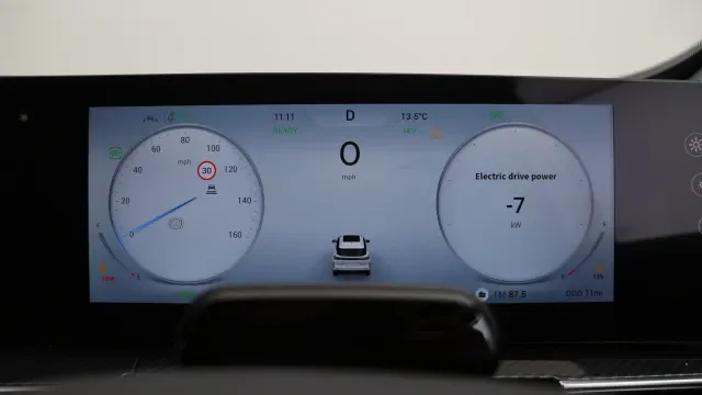 Vehicle Thumbnail 11