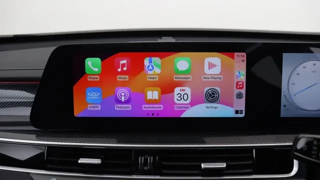Vehicle Thumbnail 68