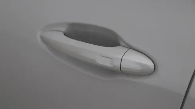 Vehicle Thumbnail 72