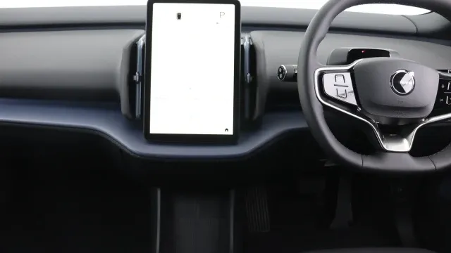 Vehicle Thumbnail 5
