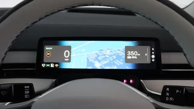Vehicle Thumbnail 11