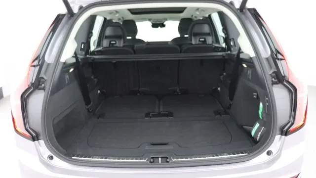 Vehicle Thumbnail 13