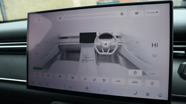 Vehicle Thumbnail 31