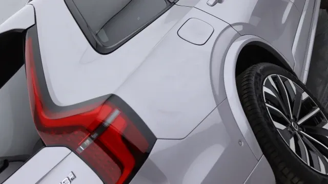 Vehicle Thumbnail 37