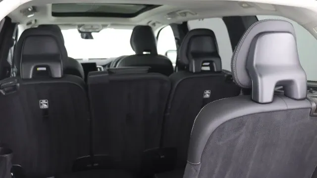 Vehicle Thumbnail 39