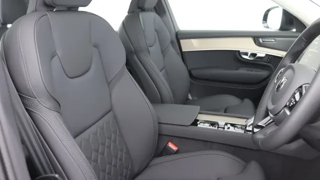Vehicle Thumbnail 48