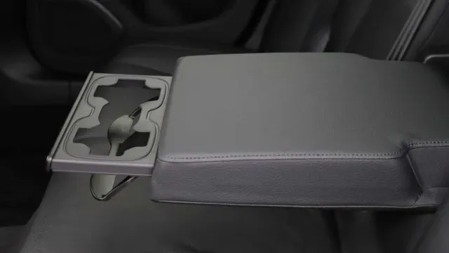 Vehicle Thumbnail 25