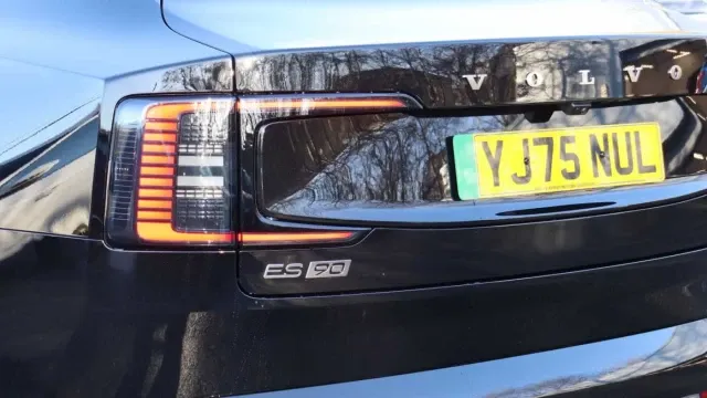 Vehicle Thumbnail 50
