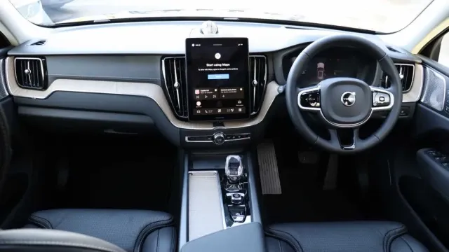 Vehicle Thumbnail 42