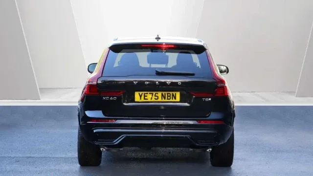 Vehicle Thumbnail 44