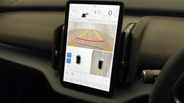 Vehicle Thumbnail 35