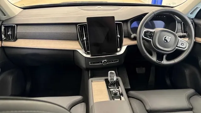 Vehicle Thumbnail 10