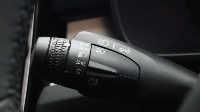 Vehicle Thumbnail 10