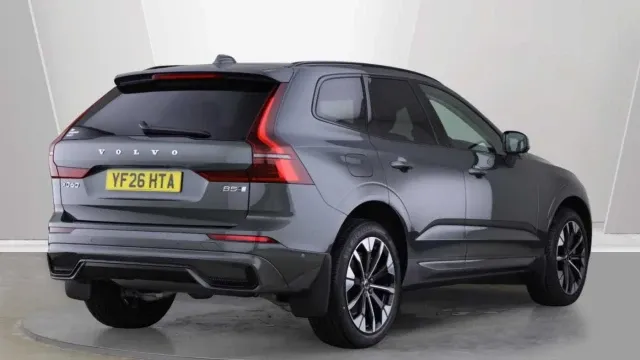 Vehicle Thumbnail 12