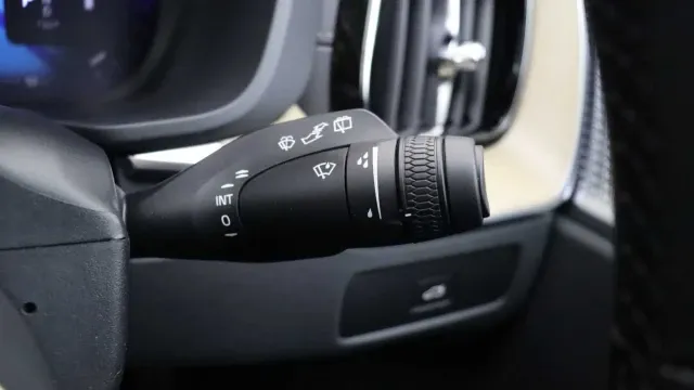Vehicle Thumbnail 13