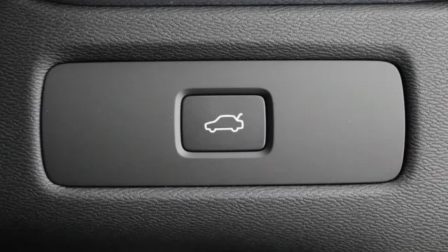 Vehicle Thumbnail 38