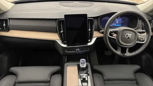 Vehicle Thumbnail 2